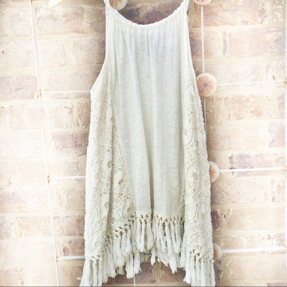 Boutique Cream Fringe Rope Neck Tank Size s